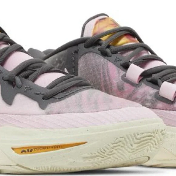 Kyrie 8 'All-Star' Women’s 11 NWT - Picture 16 of 16